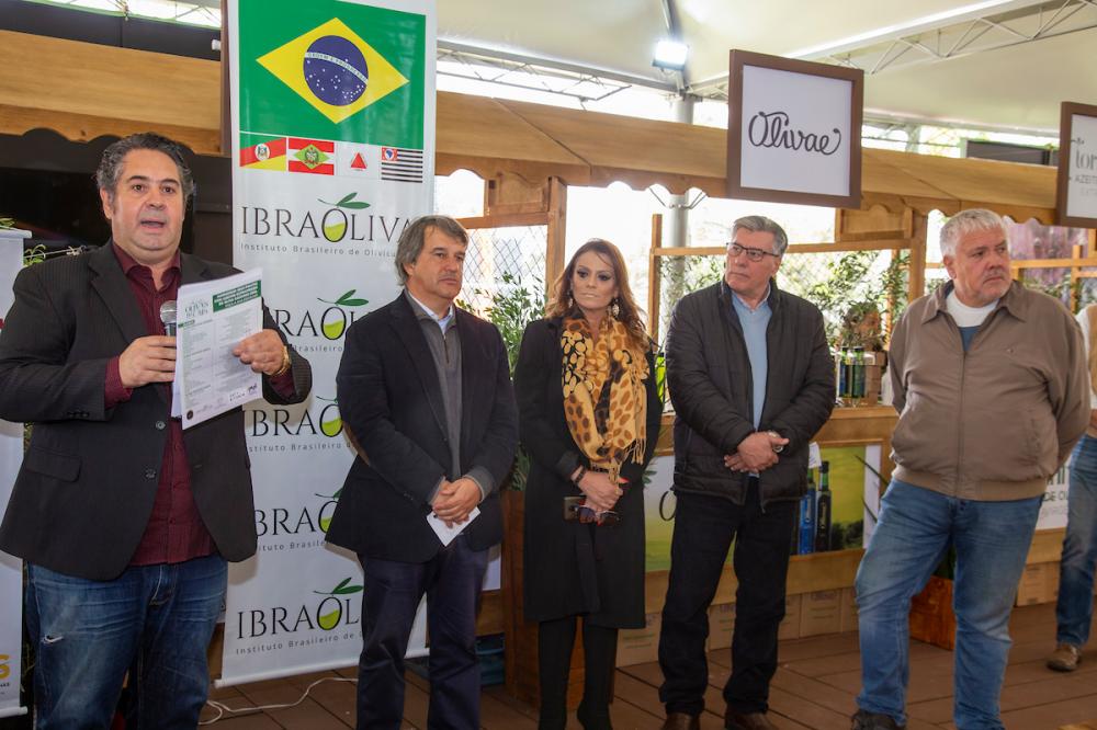 Abertura oficial do Oliva no Cais é realizada com a presença de três secretarias estaduais