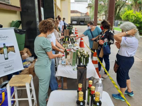 Segunda edição de agosto da Feira do Azeite Novo de Porto Alegre acontece neste sábado, dia 20