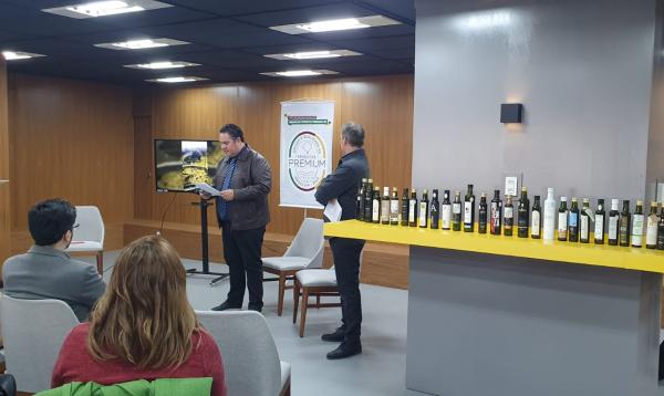 Ibraoliva entrega selo de reconhecimento a 29 marcas de azeites de oliva do Rio Grande do Sul