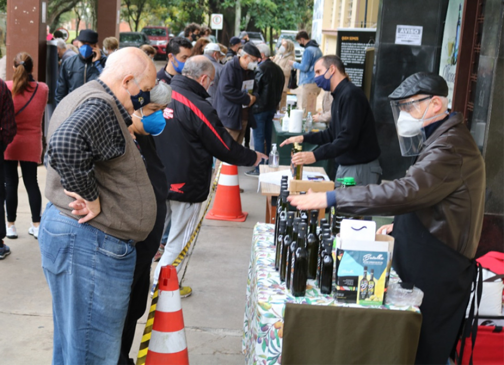 Feira do Azeite Novo contará com rótulos premiados internacionalmente e Campanha do Agasalho