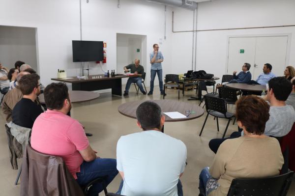 Ibraoliva visita Laboratório de Análise Sensorial do Mapa em Porto Alegre