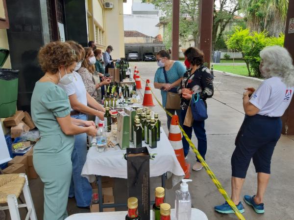 Sábado, dia 4, acontece a primeira edição de fim de ano da Feira do Azeite 